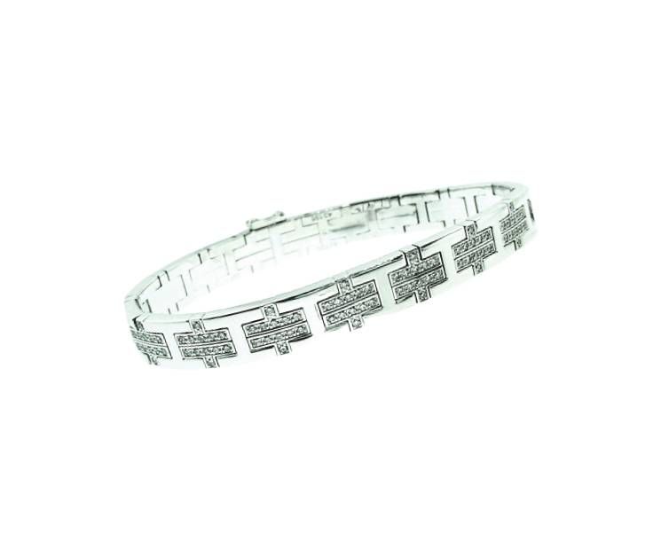 This is a new diamond bracelet from HERMES. . .with diamond links.<br />
Bracelet is new and comes with box and papers.<br />
Retail is $20,100.