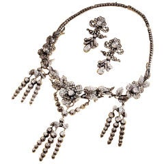 Mid-Victorian Important Diamond Necklace and  Earrings Parure