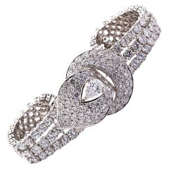 M. Gerard 23.00 Carat Diamond Bracelet 9