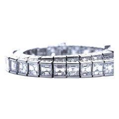 Vintage 17 Carats G/VS Square Step Cut Diamond in Platinum Tennis Bracelet