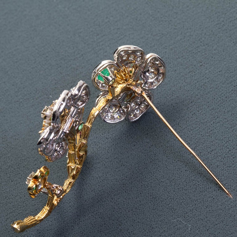 Women's Emerald Diamond Flowers Brooch