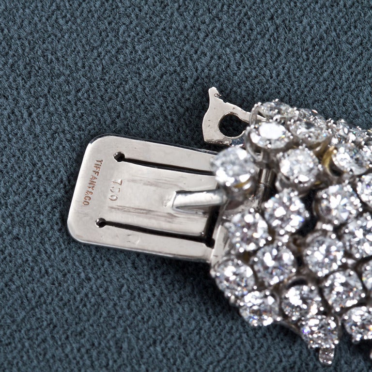 TIFFANY & Co. Bombe Diamond Bracelet In Excellent Condition In Lakewood, NJ