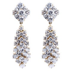 VAN CLEEF & ARPELS Boucles d'oreilles pendantes en diamant