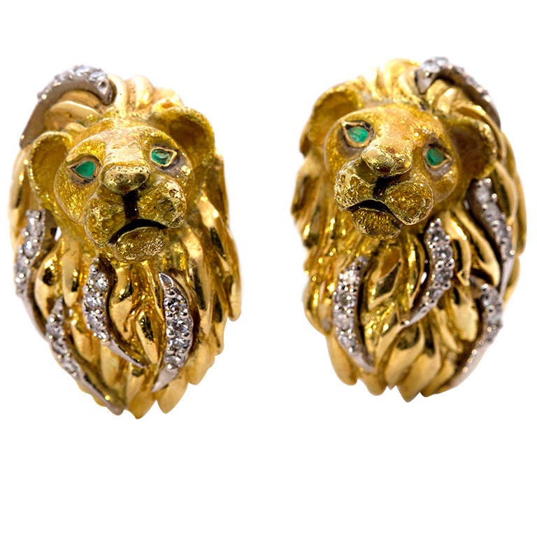 TIFFANY & Co. Gold Lion Cufflinks
