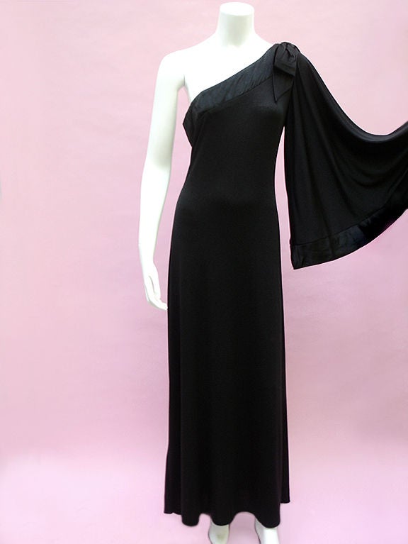 Black 70S ONE-SHOULDER I LOVE THE NIGHT LIFE For Sale