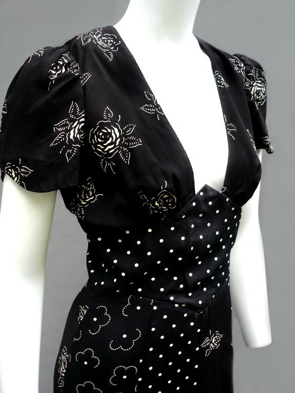 70S-DOES-30S BLACK AND WHITE TEA DRESS 5