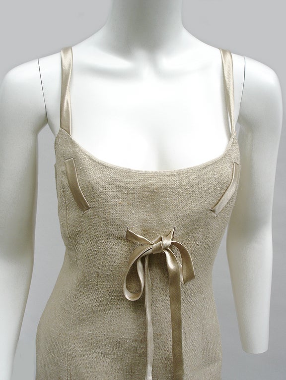90s Valentino Raw Silk Linen Shift Dress with Bow In Excellent Condition For Sale In Miami Beach, FL
