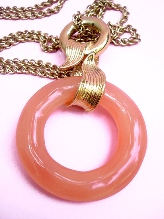 80S GIVENCHY CORAL AND GOLD NECKLACE 1