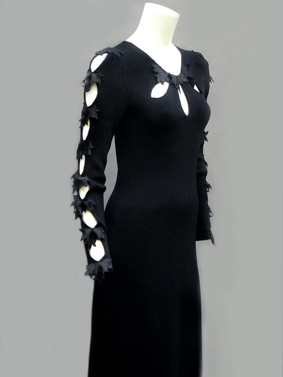 70'S ADOLFO SAKS FIFTH AVENUE GOWN WITH CUT OUTS AND APPLIQUES For Sale 5