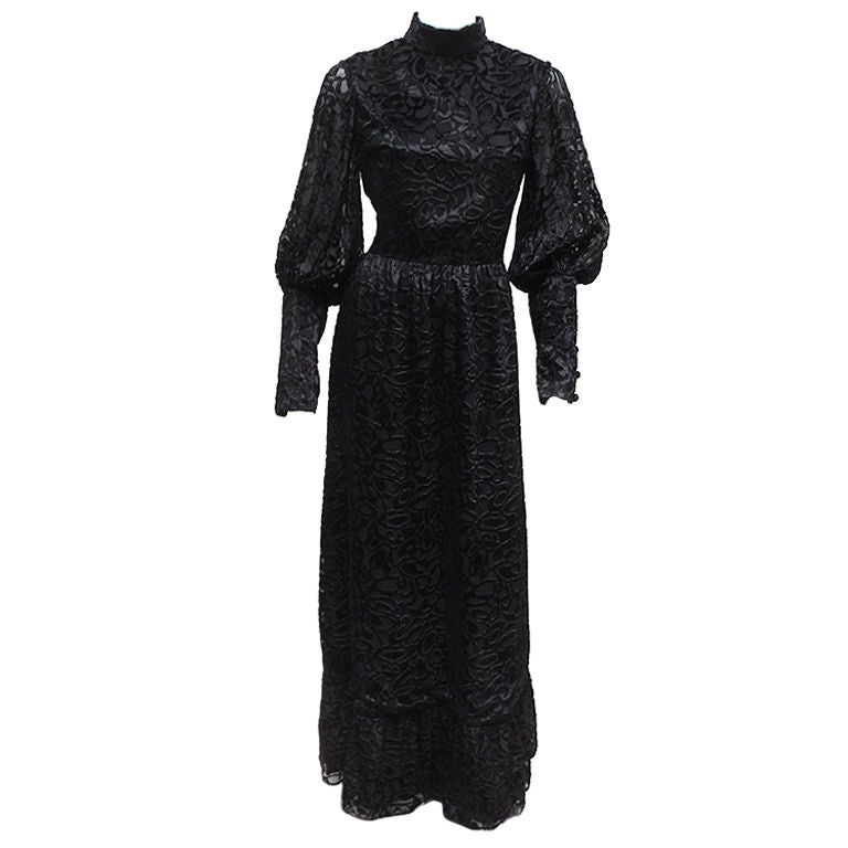 60S DIORLING BY CHRISTIAN DIOR VICTORIAN VELVET For Sale