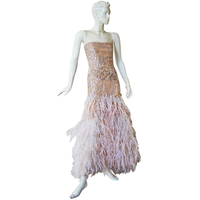 oscar de la renta feather gown