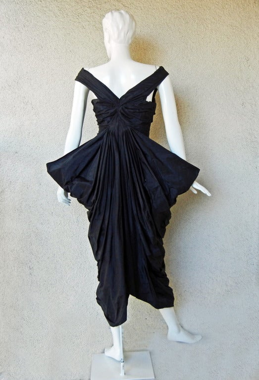 John Galliano Hi Fashion Robe de soirée sculpturale Pour femmes en vente