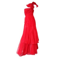 VALENTINO RUNWAY 'LADY IN RED' 1 SHOULDER BOW GOWN