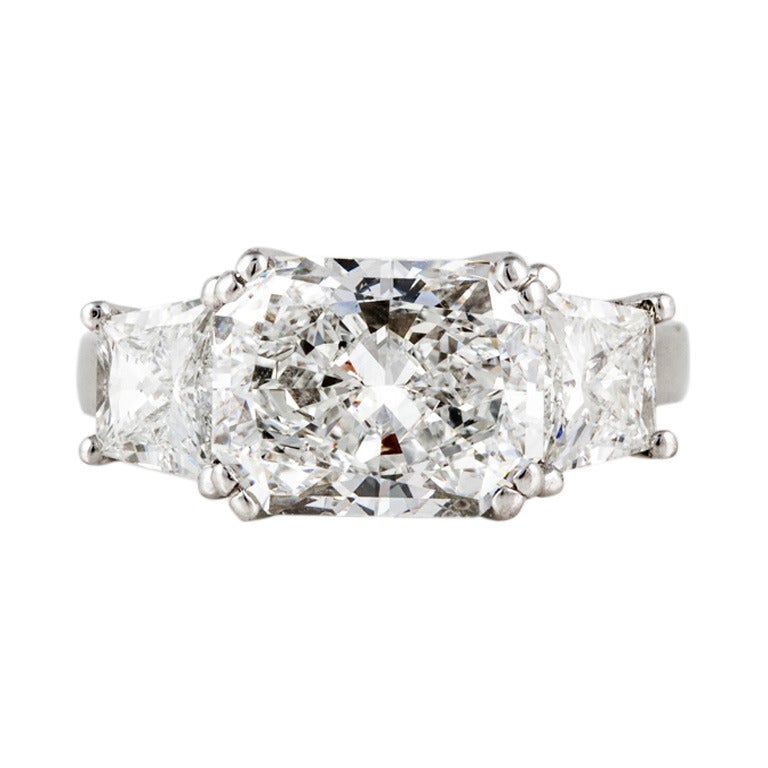 10 carat radiant cut diamond ring 10 carat radiant cut diamond ring