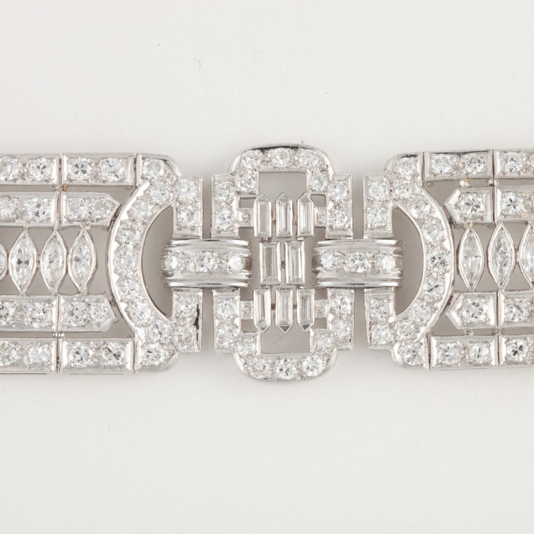 Women's 1920's Van Cleef & Arpels Diamond  Platinum Bracelet.