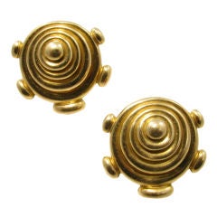 Fashionable Aldo Cipullo for Cartier Gold Earrings Fashionable Aldo Cipullo for Cartier Gold Earrings