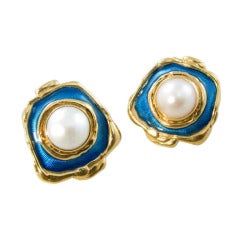 Elizabeth Gage Yellow Gold, Enamel, and Mabe Pearl Earrings