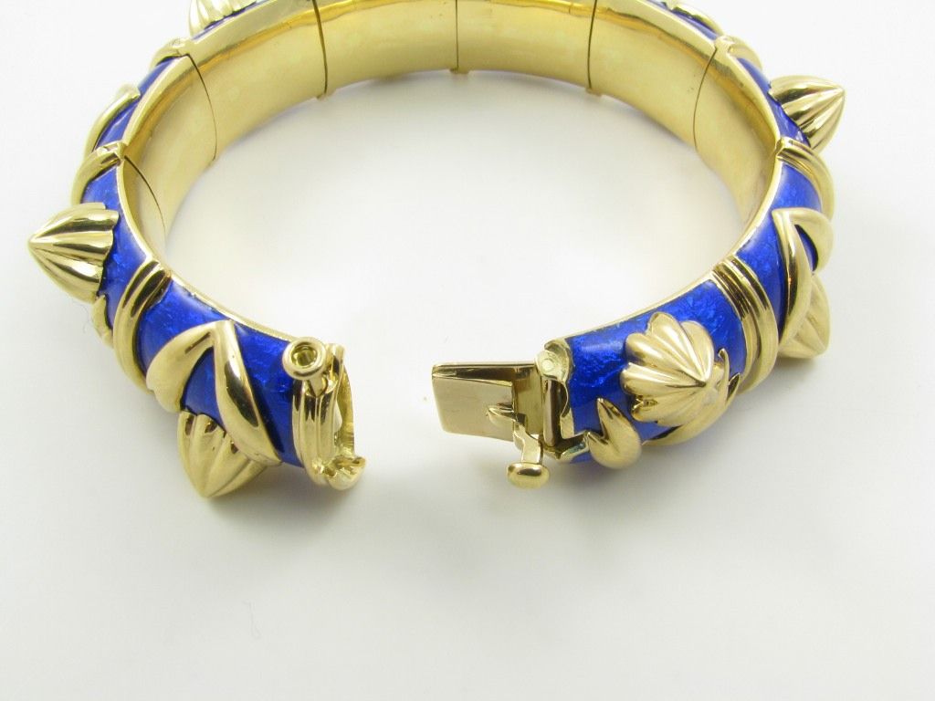 Women's TIFFANY SCHLUMBERGER enamel and gold  bangle bracelet
