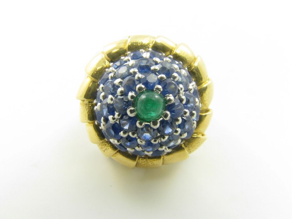 TIFFANY, SCHLUMBERGER gold, sapphire and cabochon emerald ring