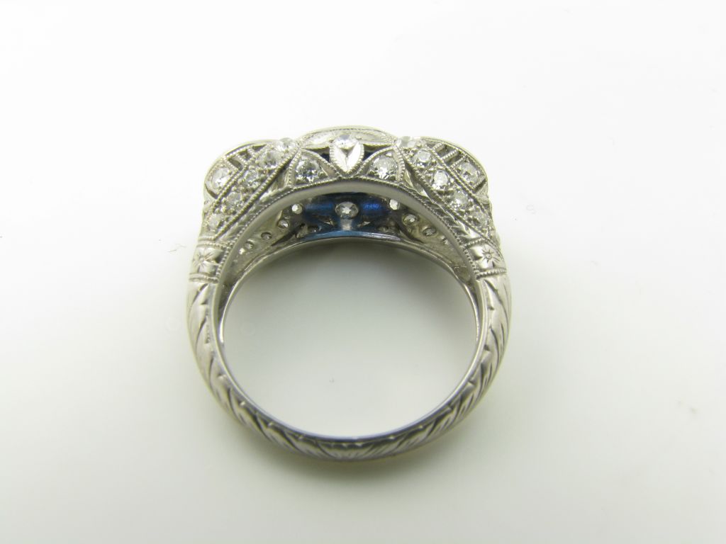TIFFANY exquisite Art Deco platinum, sapphire and diamond ring. 3