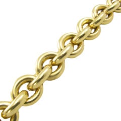 TIFFANY & CO. classic yellow gold circular link bracelet.
