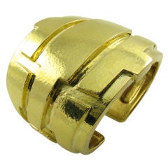 DAVID WEBB spectacular wide yellow gold cuff bracelet.