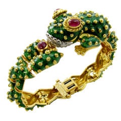 DAVID WEBB spectacular gold, enamel, diamond and ruby frog cuff