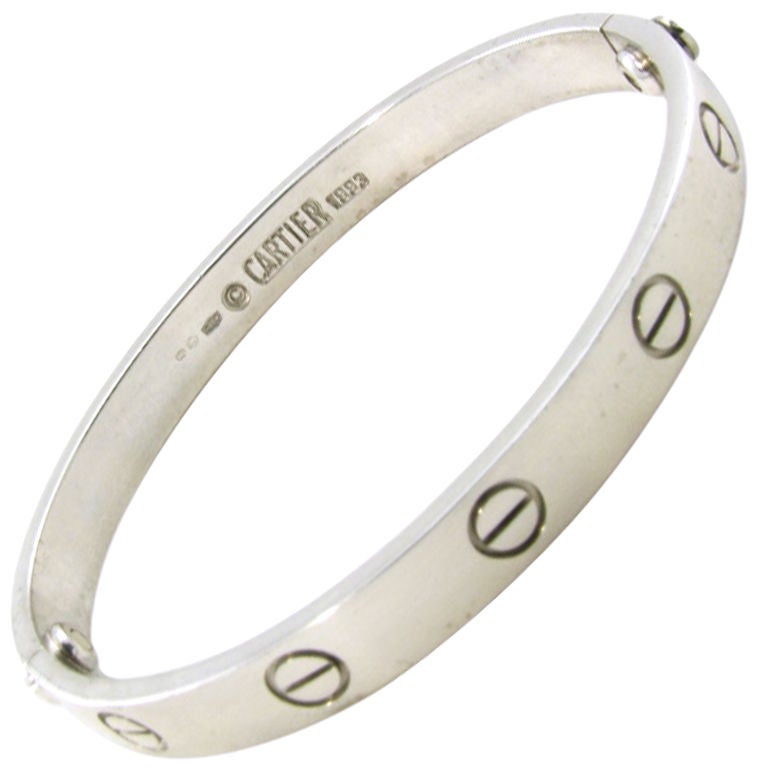 CARTIER stylish 18 karat white gold LOVE bracelet.