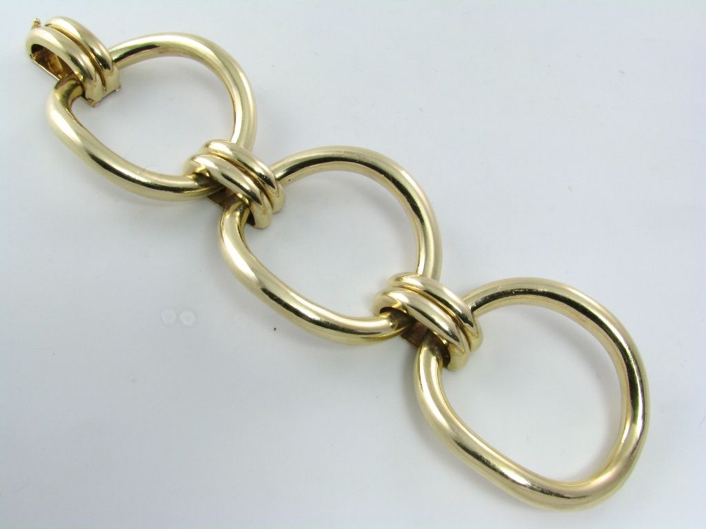 LUCIEN PICARD  fabulous yellow gold large circle link bracelet.