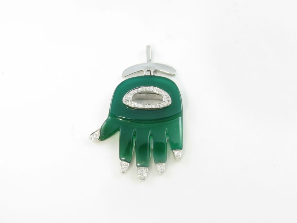 A. CIPULLO green onyx, diamond and gold Hamsa hand pendant. 1