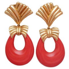 Vintage Van Cleef & Arpels 18kt Gold & Coral Earpendants