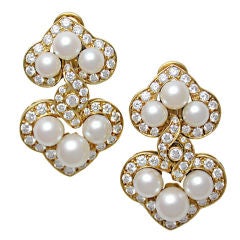 VAN CLEEF & ARPELS Pearl & Diamond Ear Pendants