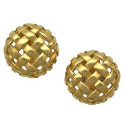 TIFFANY Gold "Vannerie" Button Earclips