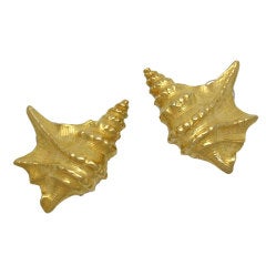 Italian Gold "Conch Shell" Earclips