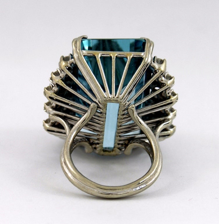 Amazing Aquamarine Ring at 1stDibs