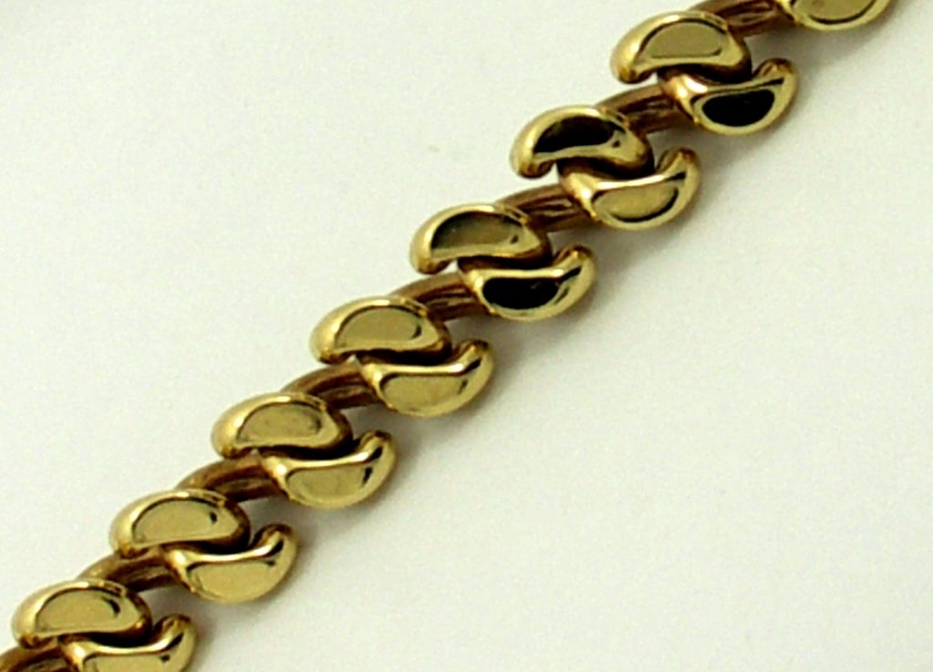 Italian High Polish Florentine Finish Gold Link Necklace  In Excellent Condition In Palm Beach, FL