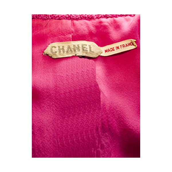 Haute Couture Chanel Raspberry suit 4