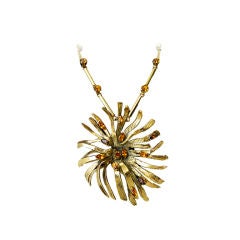 Vintage Goldtone Spray Necklace With Amber Rhinestones