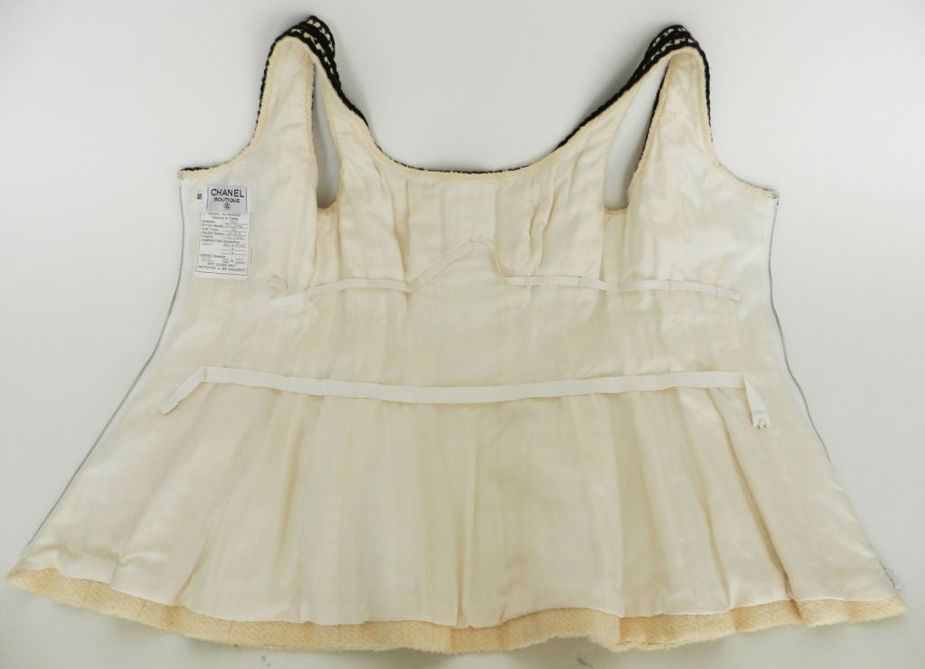 Iconic Chanel 1993 P Runway Corset In Excellent Condition In Toronto, ON