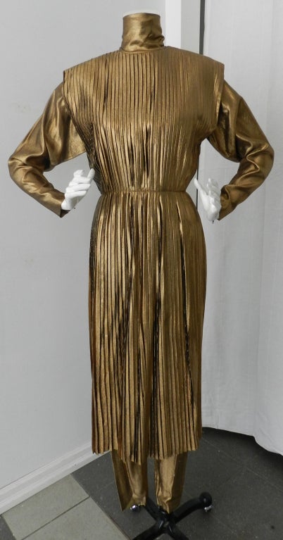 In 1973, Thierry Mugler started designing under his own label with his business partner Alain Caradeuc. This item comes from the personal collection of Alain Caradeuc's girlfriend at the time, Andree Devlin. Ms Devlin wore many of Mugler's newest