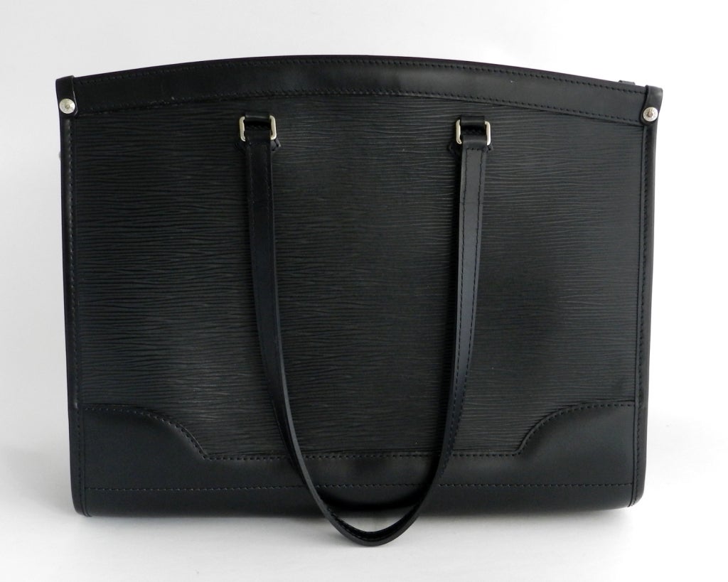 Women's Louis Vuitton EPI Madeleine GM Bag