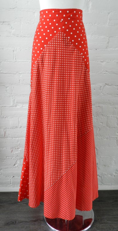 Vintage 1970's Mary Quant red dotted cotton skirt. Excellent condition with no flaws.
Measurements:
23