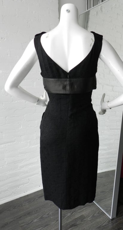 Women's Chanel 2009 P Black dress with leather belt