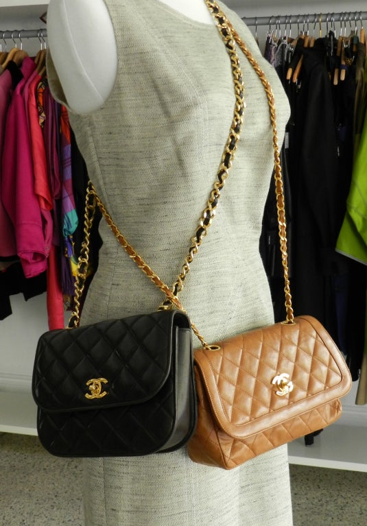 Chanel Classic Vintage Cross Body bag purse - Cognac 3