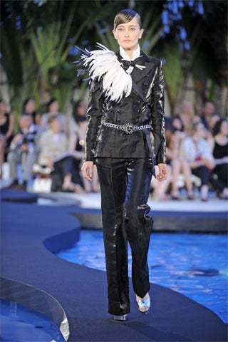 Chanel 09C Laufsteg Schwarzer Rockanzug mit durchsichtigem Sheen