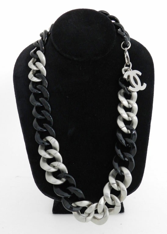 Chanel 2007 spring runway black resin and brushed silver metal chain necklace.  1