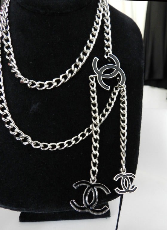 Chanel 00V Silver Chain Belt w Black Enamel CC at 1stdibs