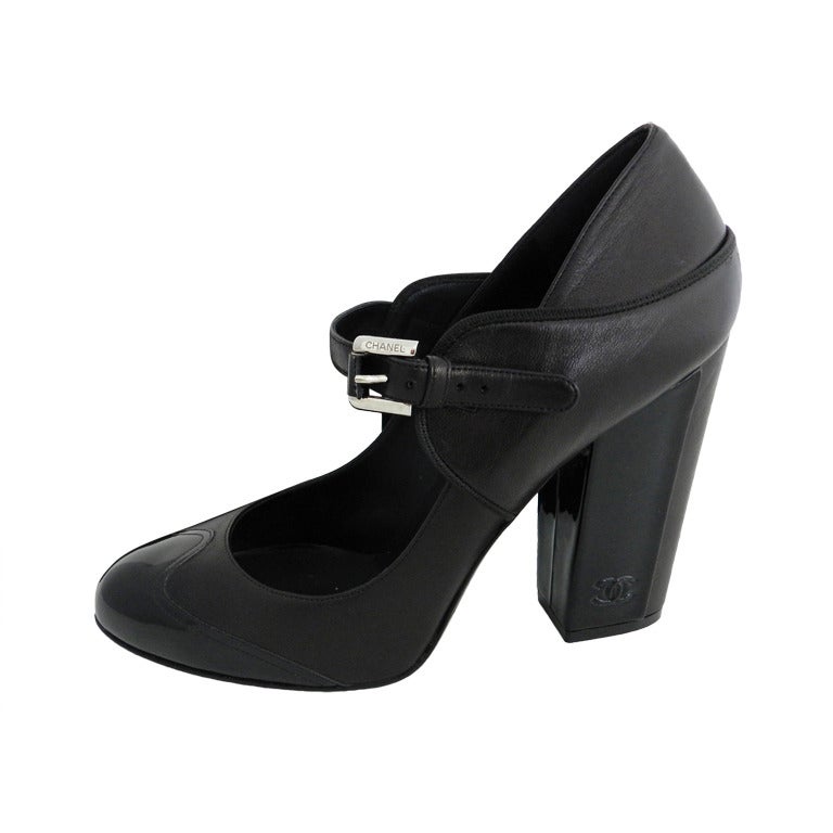 Chanel 08p Black Patent Runway Mary Jane Heels