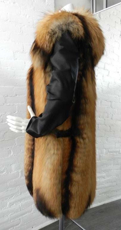 Women's J. Mendel Red Fox Fur Vest / Coat with Leather Sleeves