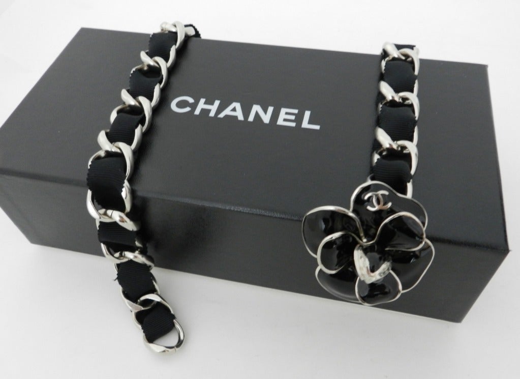 Chanel 06P Silver Chain Belt with Enamel Camelia 1